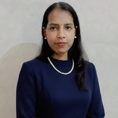 Pooja - Operation & Customer Service